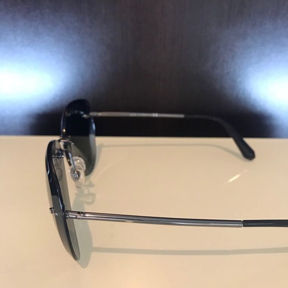 Channel pilot aviator sunglasses - Picture 4 of 5